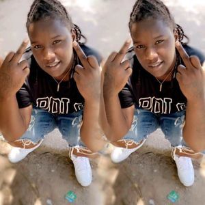 Meet your Posher, Danelle